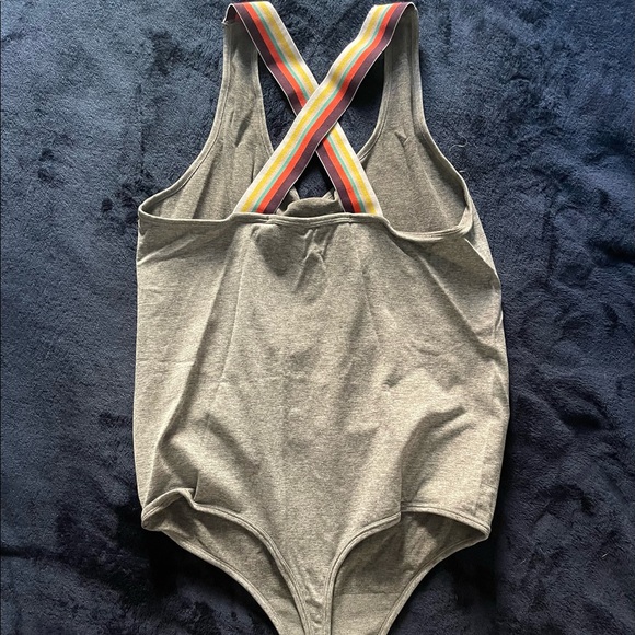 Rainbow strap Gray bodysuit - Picture 2 of 3